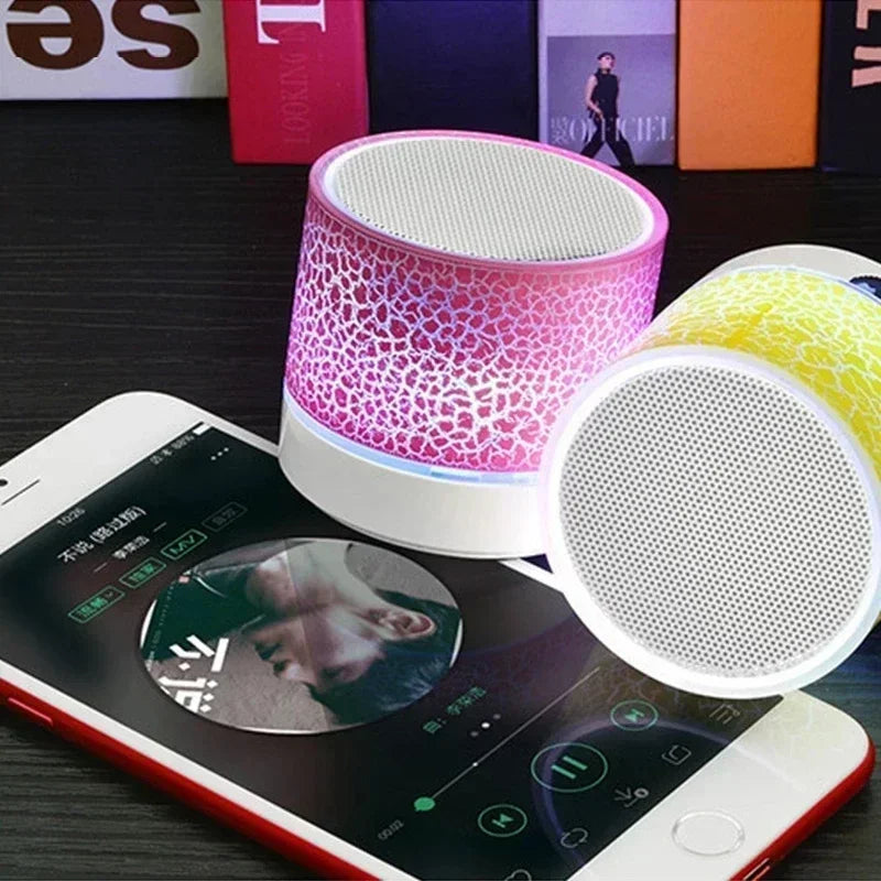 Mini altavoz Bluetooth inalámbrico con LED